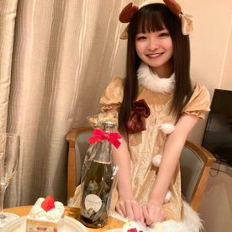 あゆちゃんクリスマススペシャル！天才的に可愛いトナカイさんに口内射精ごっくんエッチ！