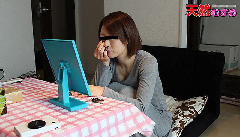 ひとり暮らしの女の子のお部屋拝見　～エッチな下着の誘惑～