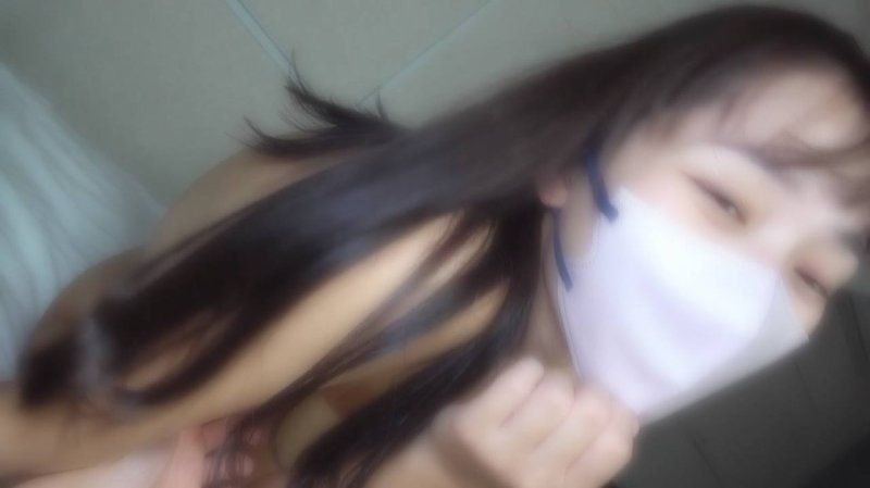 初撮り！【無】【中出し】経験人数が少なく彼氏に一途な美女をNTR。彼ちんより気持ち良くなっちゃう濡れまんこに中出し。水着の日焼け跡がシコい。※特典あり